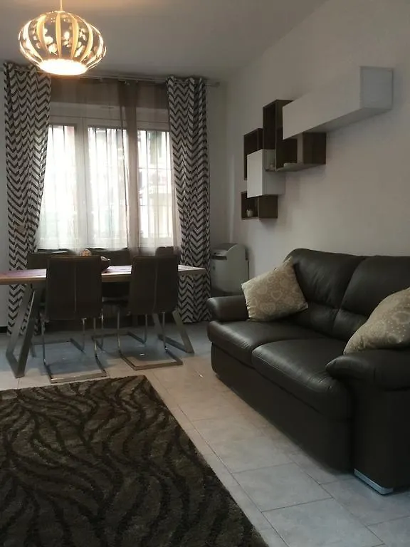 밀라노 Cosy Corner 아파트